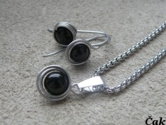 Náhrdelník - černý a modrý