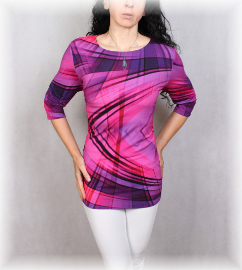 Triko vz.750 SLEVA z 899 kč pestrobarevné fialová růžová letní triko vzor vícebarevné 