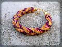 Krajková sukénka no.2