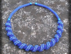 Krajková sukénka no.2