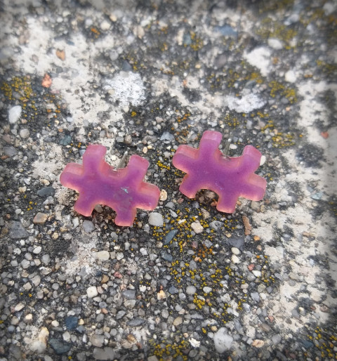 Puzzlíky - puzetky pestrobarevné náušnice veselé hravé puzzle náušničky puzety skládačka minimalismus minimalistické pro radost puclík dílek 