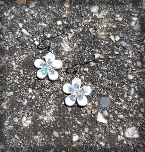 Kvítka no.5 šperk doplněk náušnice květina květ rostlina kvítek botanika 