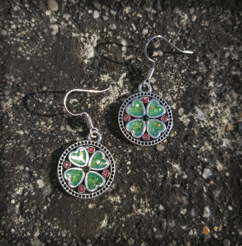 Pro štěstí no.1 šperk srdce doplněk náušnice hrnek hrneček čaj láska káva pryskyřice šaton šálek pohoštění 