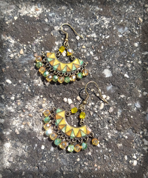 Cinkrlata no.1 šperk korálky doplněk náušnice trojúhelník geometrie 