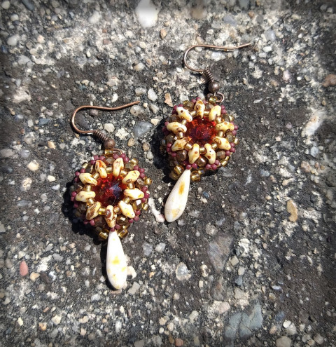 Ořešák šperk ořech doplněk náušnice podzim květ ořešák karamel 