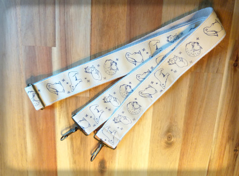 Nastavitelné ucho na tašku no.2 taška ucho veselý originál pestrobarevný nápadný vzorovaný popruh náhradní kabenka vyměnitelný 