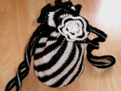 Krajková sukénka no.2